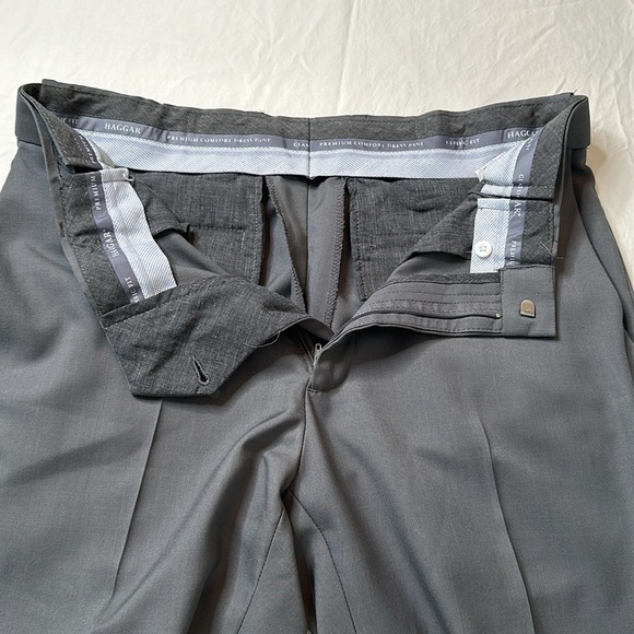 Haggar Men’s classic fit premium comfort dress pants in grey. GREAT CONDITION. - Picture 5 of 8